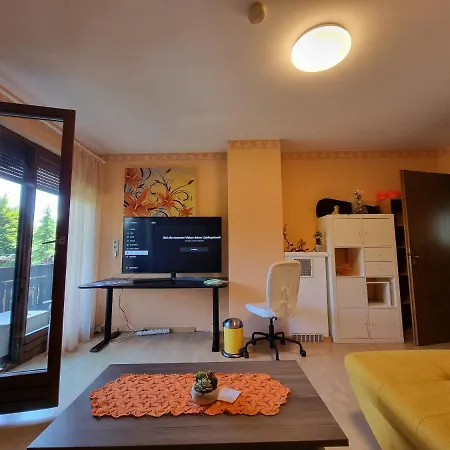 Haus Flora - Ferienwohnung Bodensdorf Exterior foto